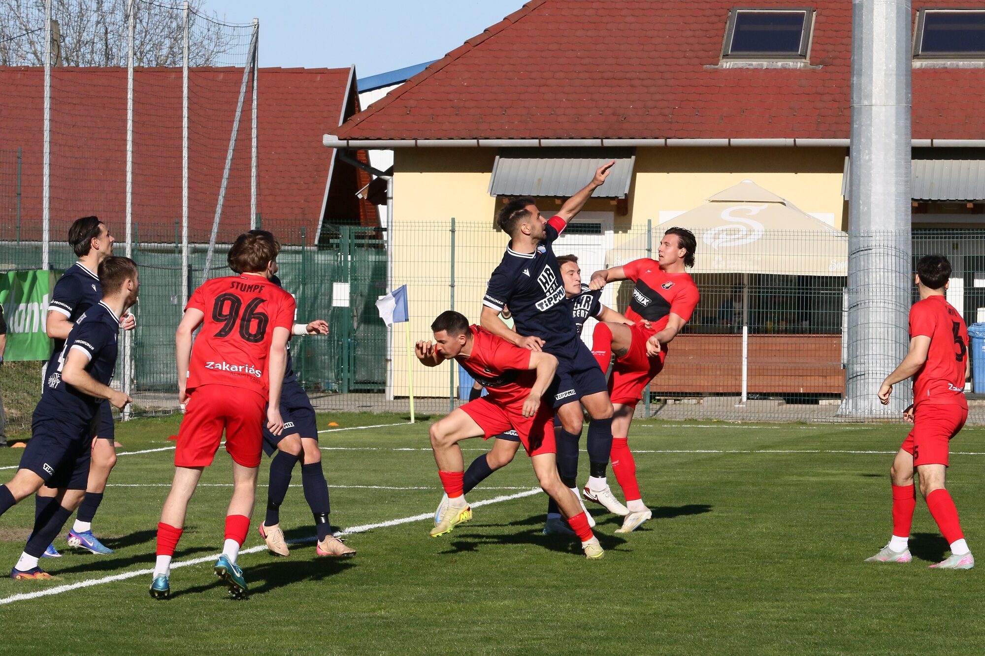MEGINT AZ UTOLSÓ PERCEK DÖNTÖTTEK, PONT NÉLKÜL JÖTTÜNK HAZA KOZÁRMISLENYBŐL